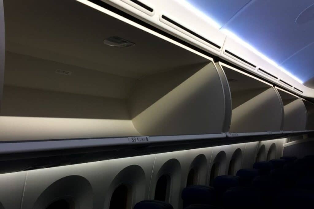 Can I Take Guitar On an American Airlines Flight? (Answered!) Hobby